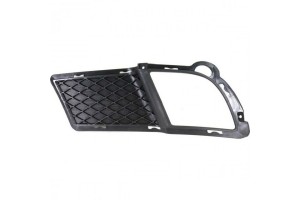 Накладка фары противотуманной правая КИА Cerato с 2008 г Накладка фары противотуманной правая КИА Cerato с 2008 г