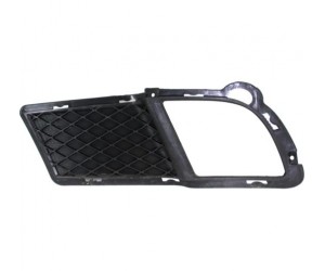 Накладка фары противотуманной правая КИА Cerato с 2008 г