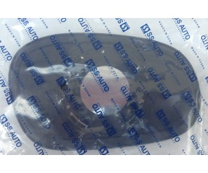 Зеркальный элемент Ланос левый 4 зажима 96273271