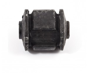 Сайлентблок задней продольной тяги Лачетти передний